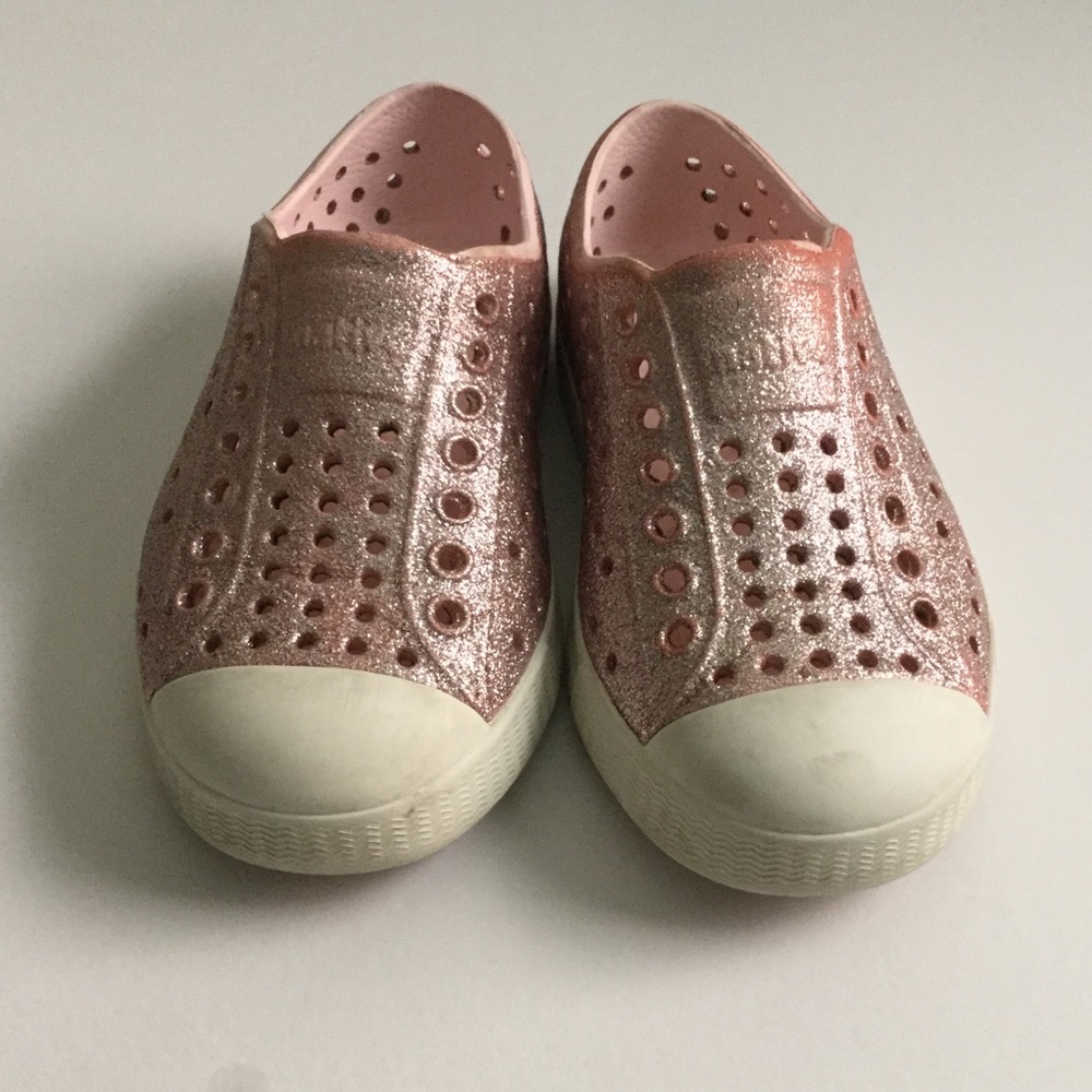 Native Jefferson glitter slip-on shoes size C8